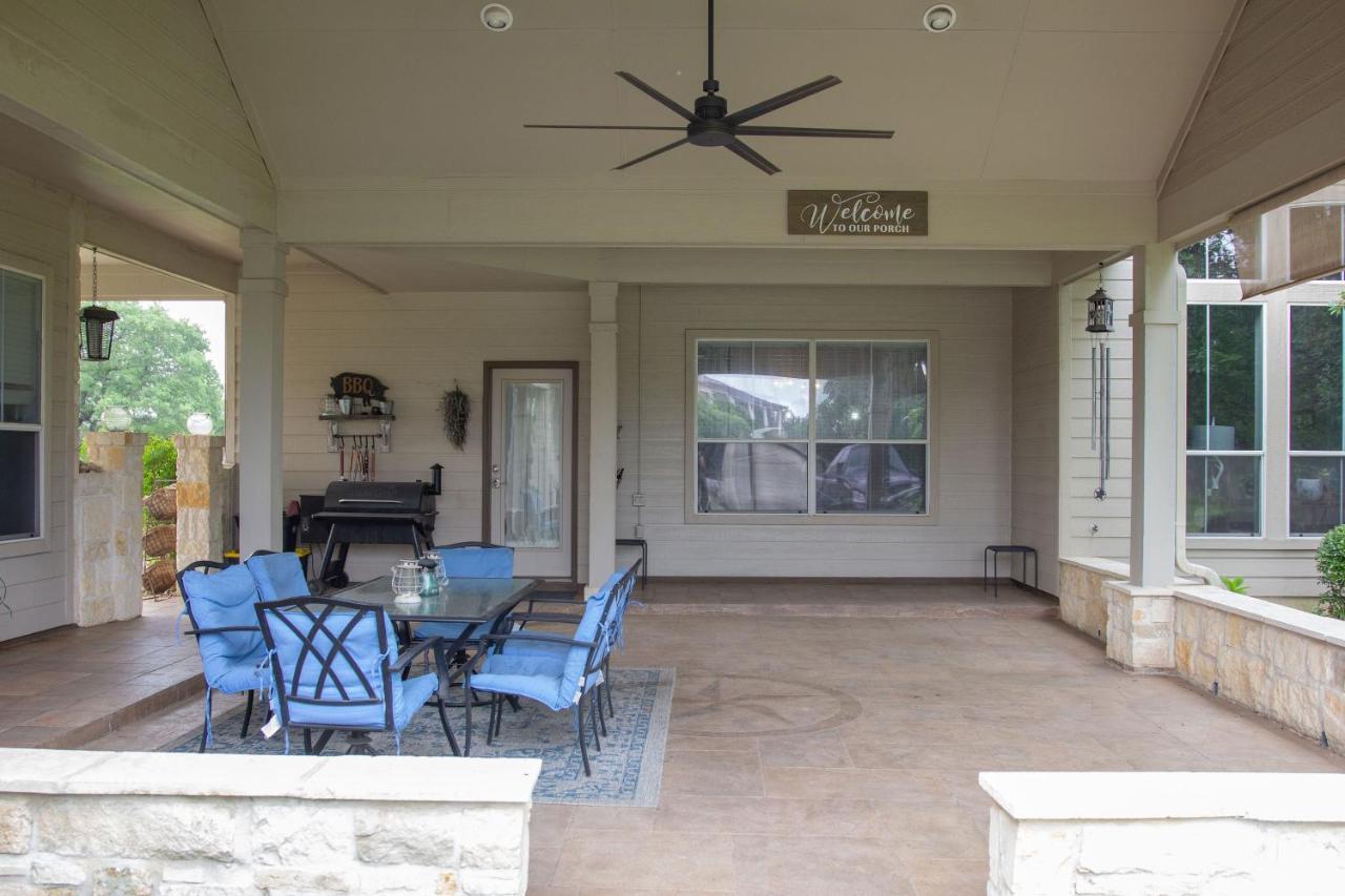 Hill Country Haute N Haus Relax And Renew Fischer Екстер'єр фото